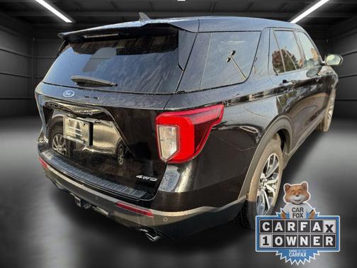 2022 Ford Explorer ST-Line