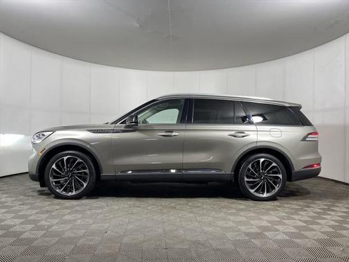 2023 Lincoln Aviator Reserve AWD