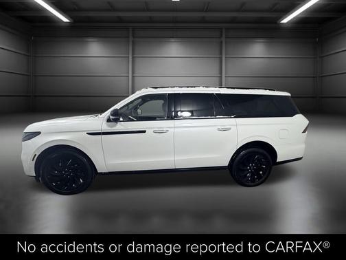 2025 Lincoln Navigator Reserve