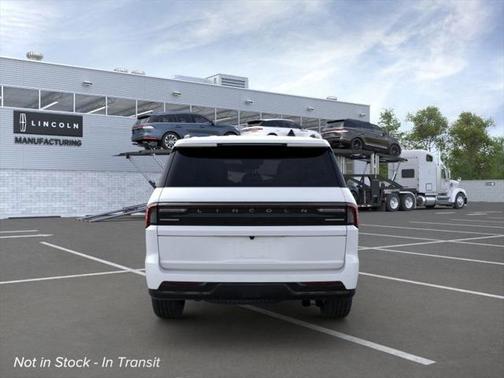 2025 Lincoln Navigator Black Label