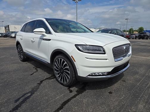 2021 Lincoln Nautilus Black Label