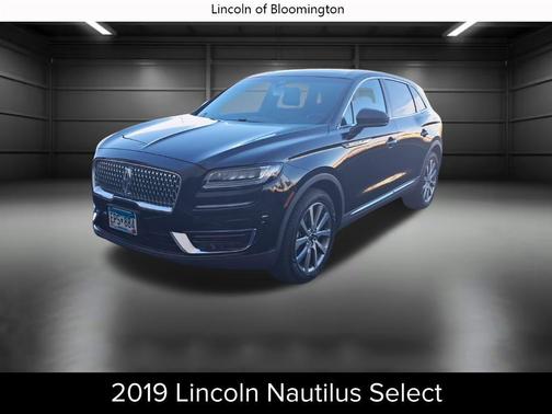 2019 Lincoln Nautilus Select