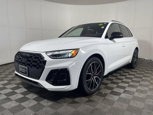 2024 Audi SQ5 3.0T Premium Plus