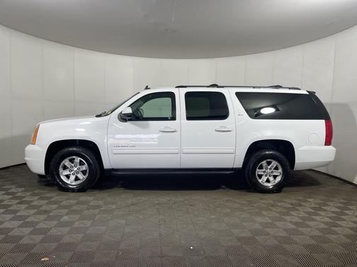 2011 GMC Yukon XL 1500 SLT
