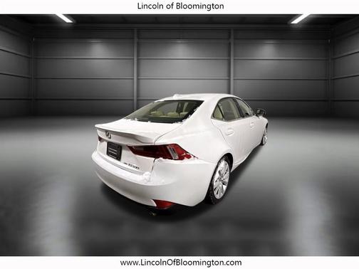 2016 Lexus IS 300 Base