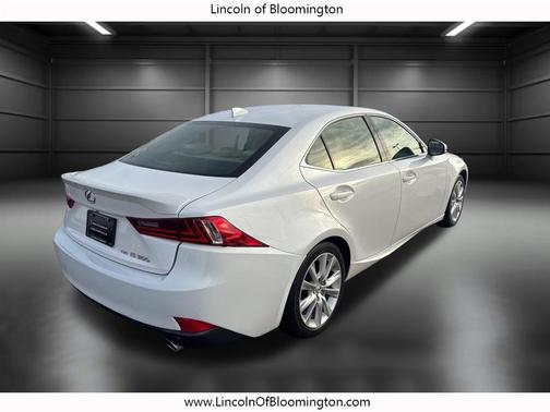 2016 Lexus IS 300 Base
