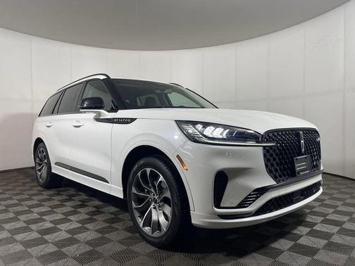 2025 Lincoln Aviator Premiere