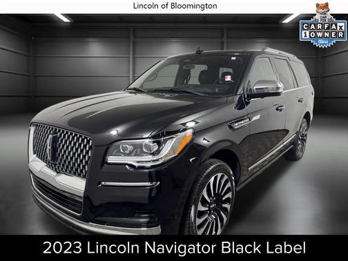 INFINITE BLACK 2023 Lincoln Navigator Black Label