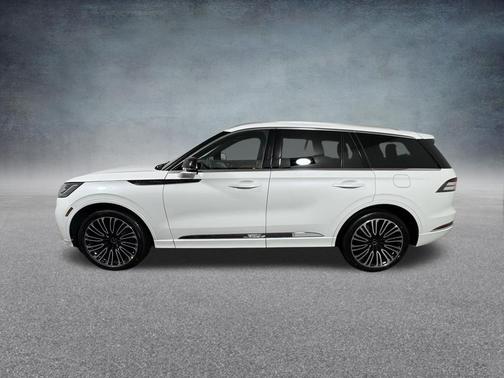 PRISTINE WHITE MET 3C 2026 Lincoln Aviator Black Label AWD