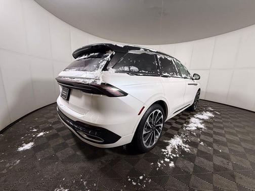 2026 Lincoln Nautilus Black Label