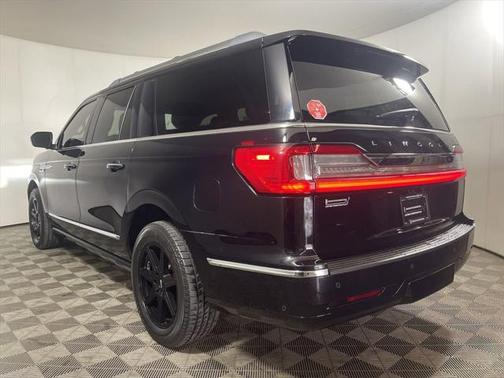 2021 Lincoln Navigator L Reserve