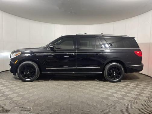 2021 Lincoln Navigator L Reserve