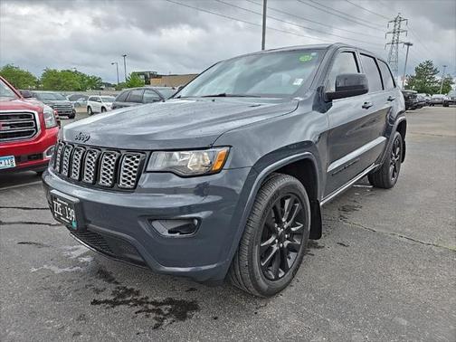 2017 Jeep Grand Cherokee Altitude