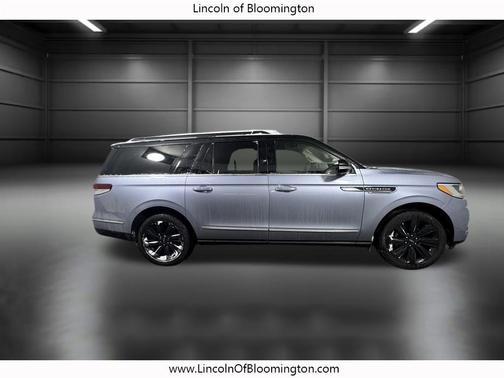 2022 Lincoln Navigator Black Label