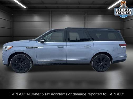 2022 Lincoln Navigator Black Label