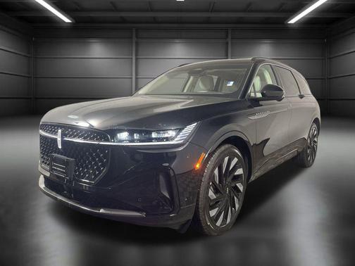 2024 Lincoln Nautilus Black Label