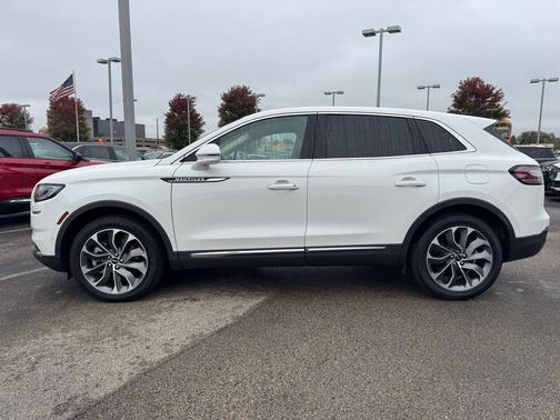 2023 Lincoln Nautilus Reserve