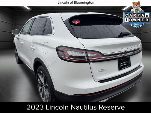 2023 Lincoln Nautilus Reserve