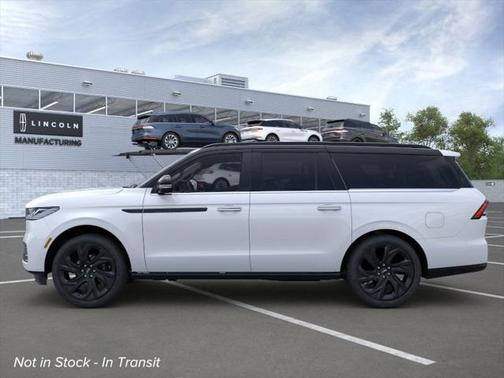 2025 Lincoln Navigator Black Label