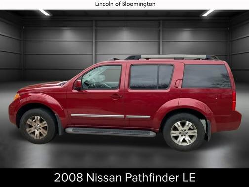 2008 Nissan Pathfinder LE