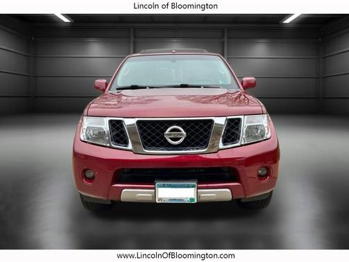 2008 Nissan Pathfinder LE