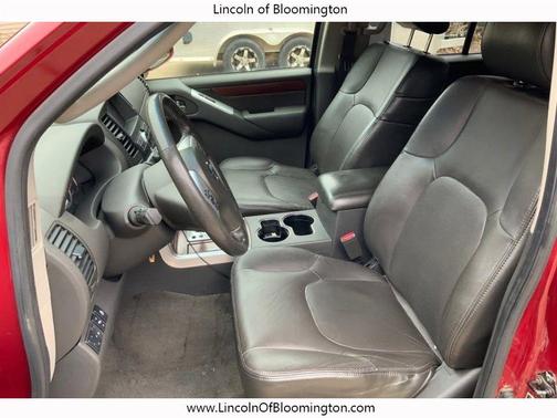2008 Nissan Pathfinder LE