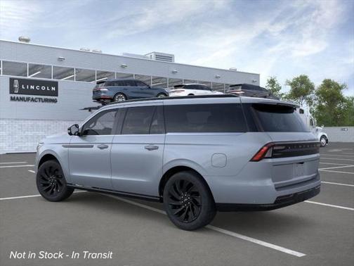 2025 Lincoln Navigator Reserve
