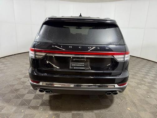 2022 Lincoln Aviator Reserve AWD