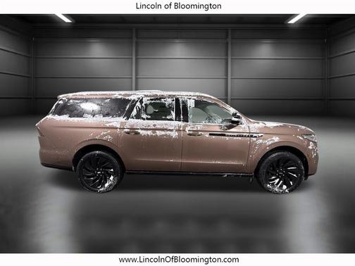 2025 Lincoln Navigator Black Label