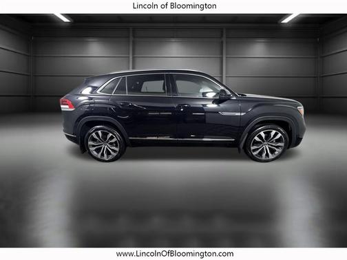 2023 Volkswagen Atlas Cross Sport 3.6L V6 SEL Premium R-Line