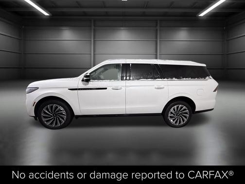 2025 Lincoln Navigator Black Label