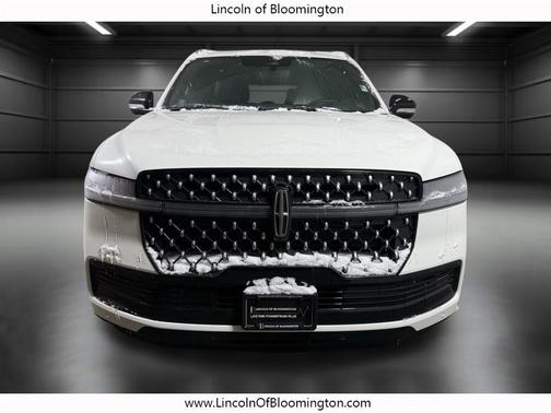 2025 Lincoln Navigator Black Label