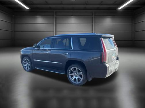 2016 Cadillac Escalade Luxury