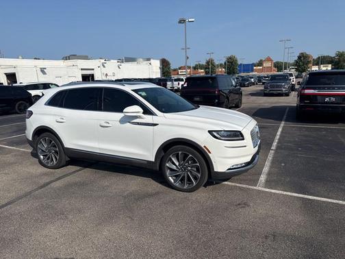 2023 Lincoln Nautilus Reserve
