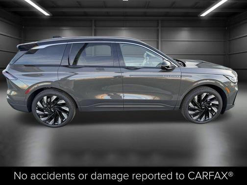 2024 Lincoln Nautilus Black Label