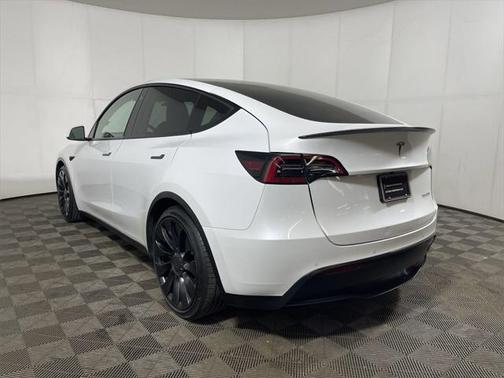 2022 Tesla Model Y Performance Dual Motor All-Wheel Drive