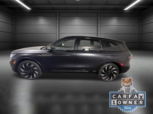 2024 Lincoln Nautilus Reserve