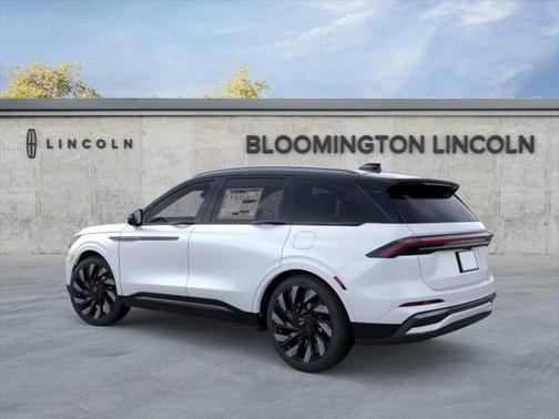 2025 Lincoln Nautilus Reserve