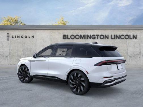 2025 Lincoln Nautilus Reserve