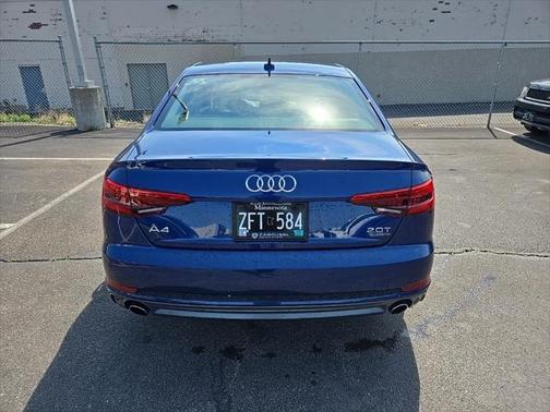2017 Audi A4 2.0T Prestige