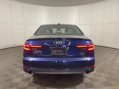 2017 Audi A4 2.0T Prestige