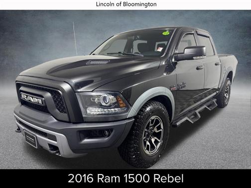 Brilliant Black Crystal Pearlcoat 2016 RAM 1500 Rebel