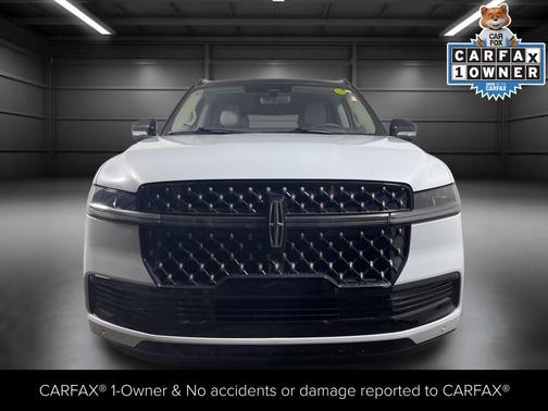 2025 Lincoln Navigator Black Label