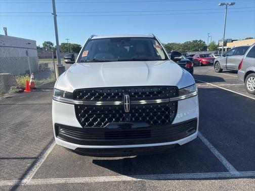 2025 Lincoln Navigator Black Label