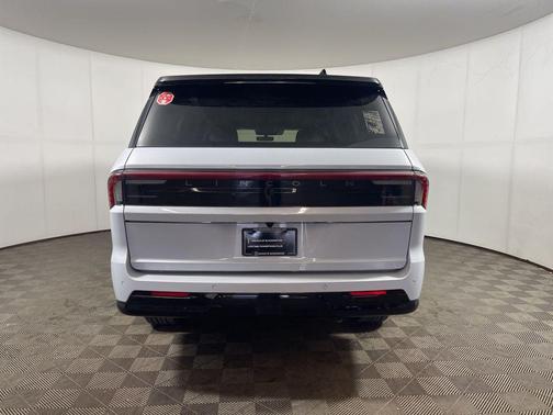 2025 Lincoln Navigator Black Label