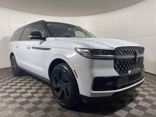 2025 Lincoln Navigator Black Label