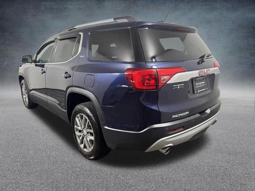Dark Sapphire Blue Metallic 2017 GMC Acadia SLE-2