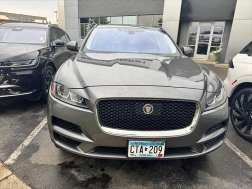 2019 Jaguar F-PACE 25t Prestige
