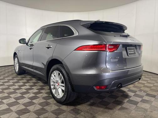 2019 Jaguar F-PACE 25t Prestige