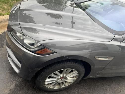 2019 Jaguar F-PACE 25t Prestige